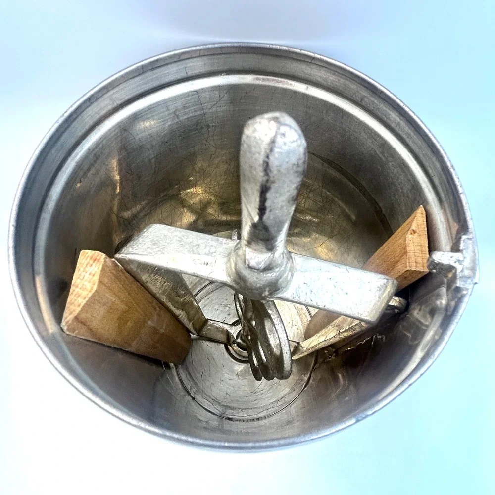 Vintage White Mountain Ice Cream Maker Canister Dasher Lid 4 Qt 4-38ALU3 Silver